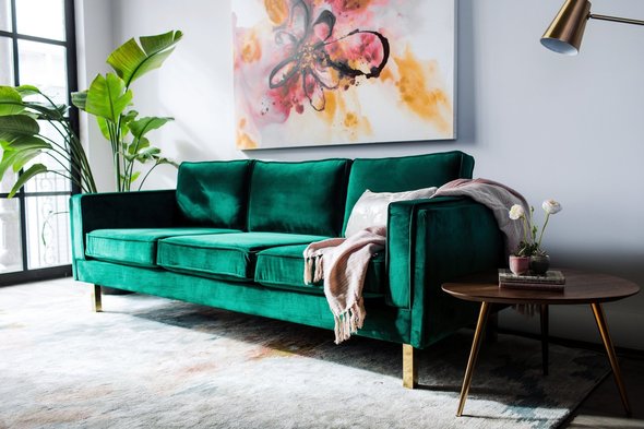  Edloe Finch 3 Seater Sofa Sofas and Loveseat Fabric color: Emerald green velvet Contemporary